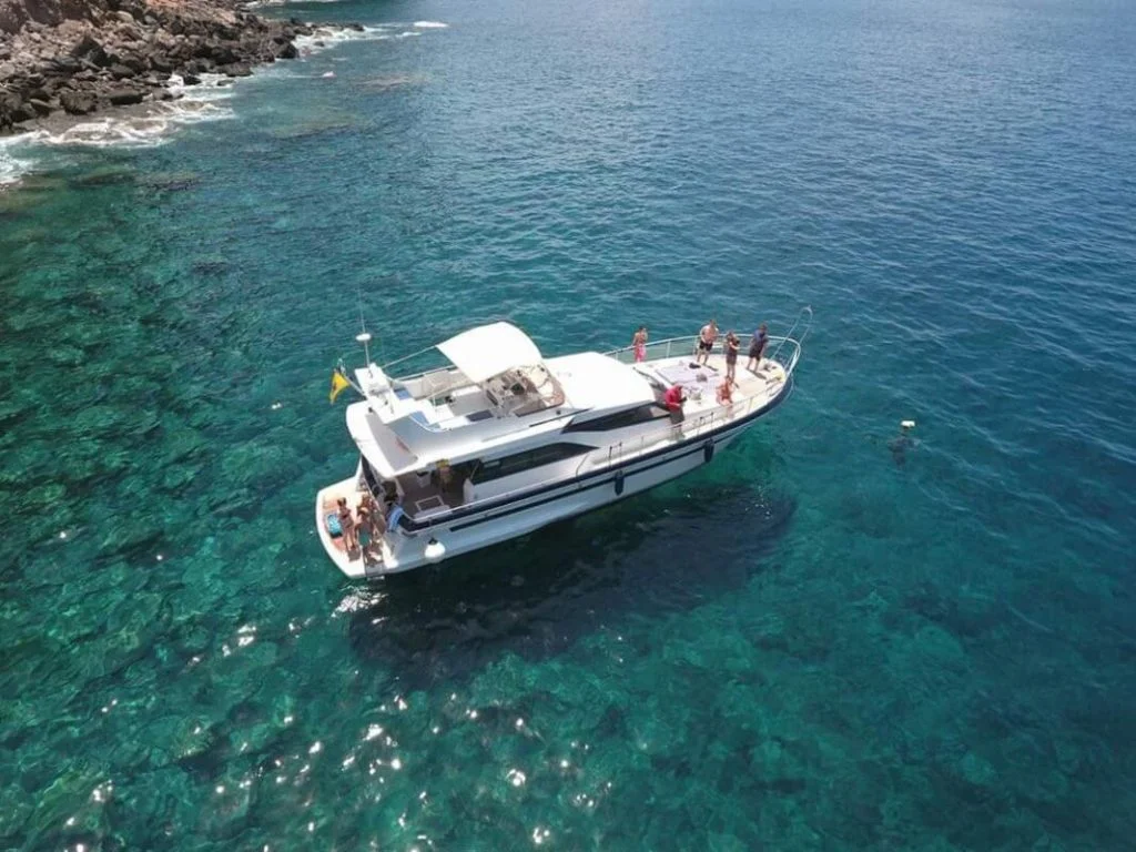 Discovering the Wonderful Nautical Routes between the Iberian Peninsula and the Canary Islands